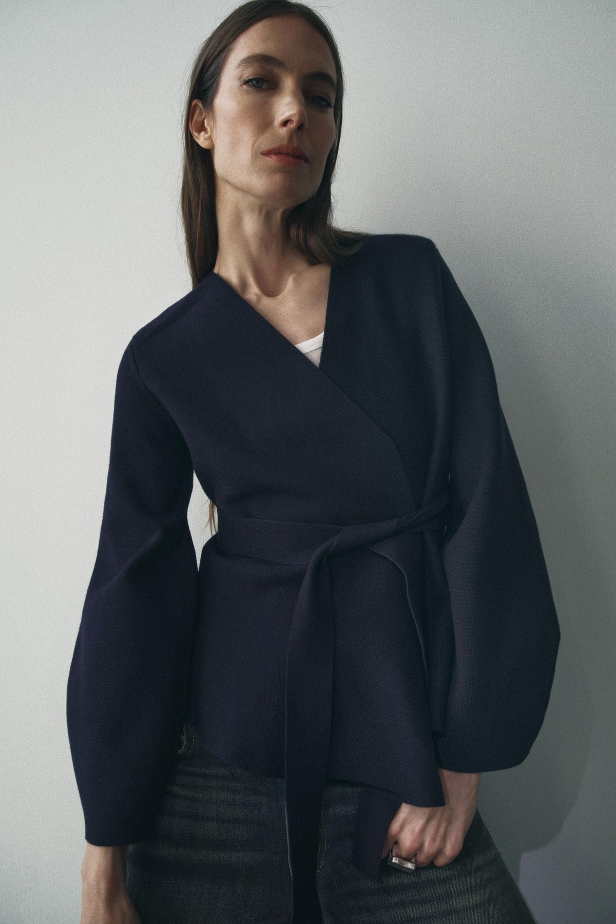 BELTED BLAZER WITH SHOULDER PADS